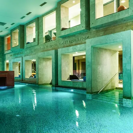 ホテル Rimske Terme - Rimski Dvor
