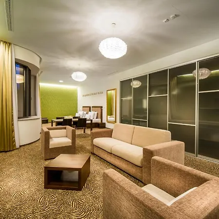 Rimske Terme - Rimski Dvor