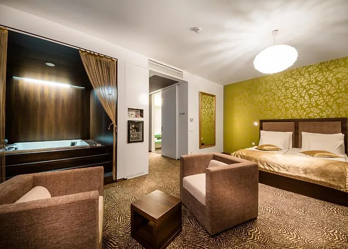 酒店 Rimske Terme - Rimski Dvor 4*